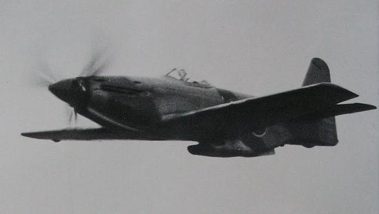  Jeden z poměrně vzácných letových záběrů M.B.5 