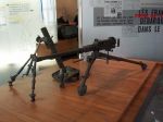 Kulomet Browning M2HB a 60 mm minomet