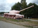 Růžový tank IS-2 z památníku na Smíchově